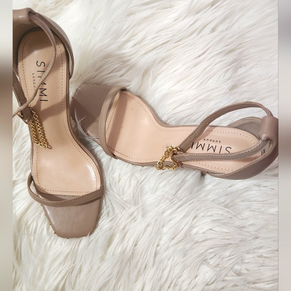 Simmi London nude heels sandals, US 8 - Picture 3 of 3